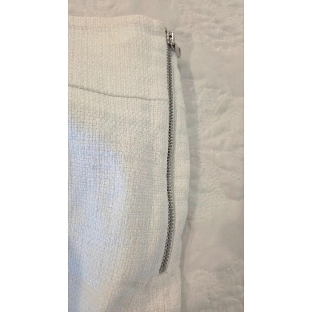 Talbots Textured Mini Skirt A-Line Back Zip White Preppy Coastal Minimalist‎ 6